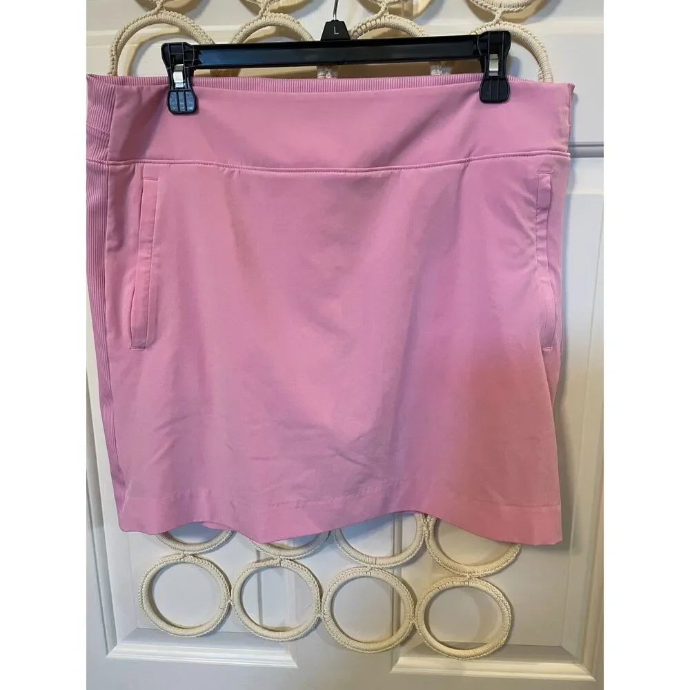 Gently Used Members Mark Skorts. Pink and Blue